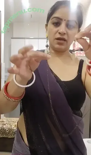 Vandana Pathak / me_mrs_vandana nude photo #0348