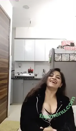 Vandana Pathak / me_mrs_vandana nude photo #0407