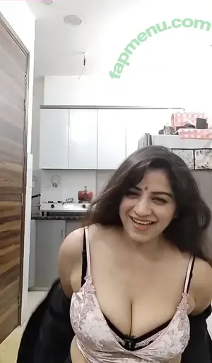 Vandana Pathak / me_mrs_vandana nude photo #0412