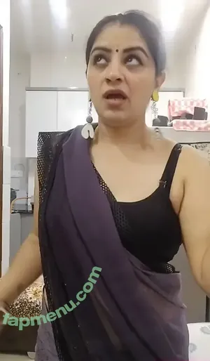 Vandana Pathak / me_mrs_vandana nude photo #0431