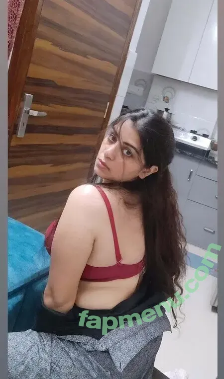 Vandana Pathak nude photo #0006 (me_mrs_vandana)