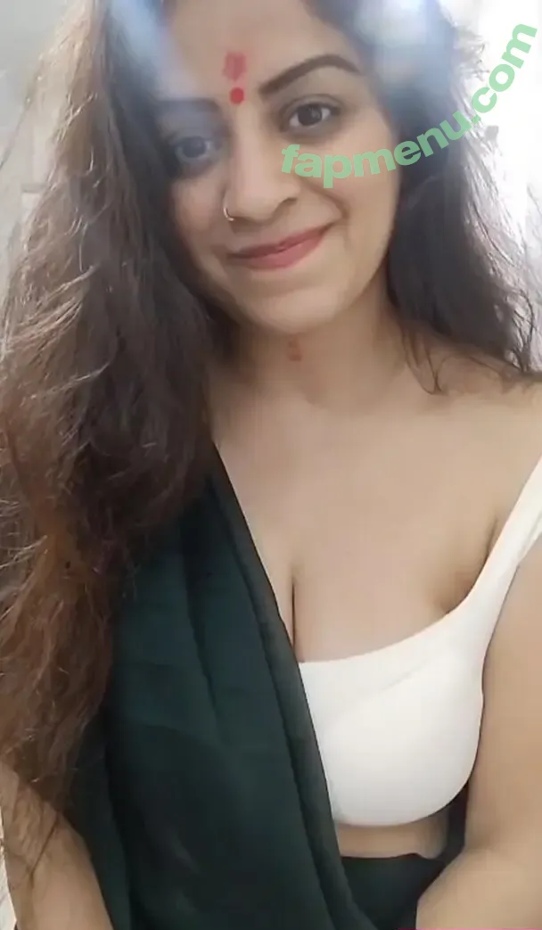 Vandana Pathak nude photo #0334 (me_mrs_vandana)