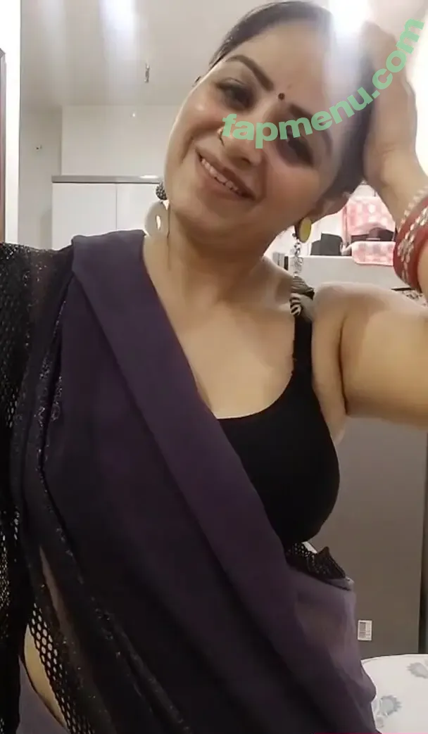 Vandana Pathak nude photo #0349 (me_mrs_vandana)