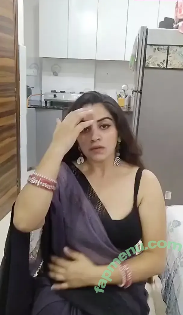 Vandana Pathak nude photo #0364 (me_mrs_vandana)