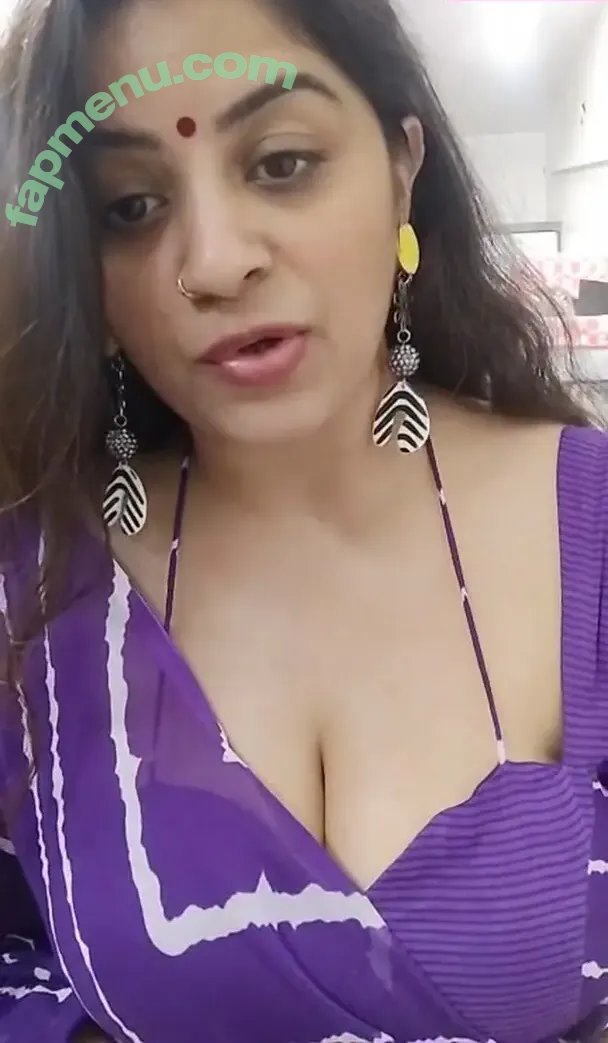 Vandana Pathak nude photo #0401 (me_mrs_vandana)