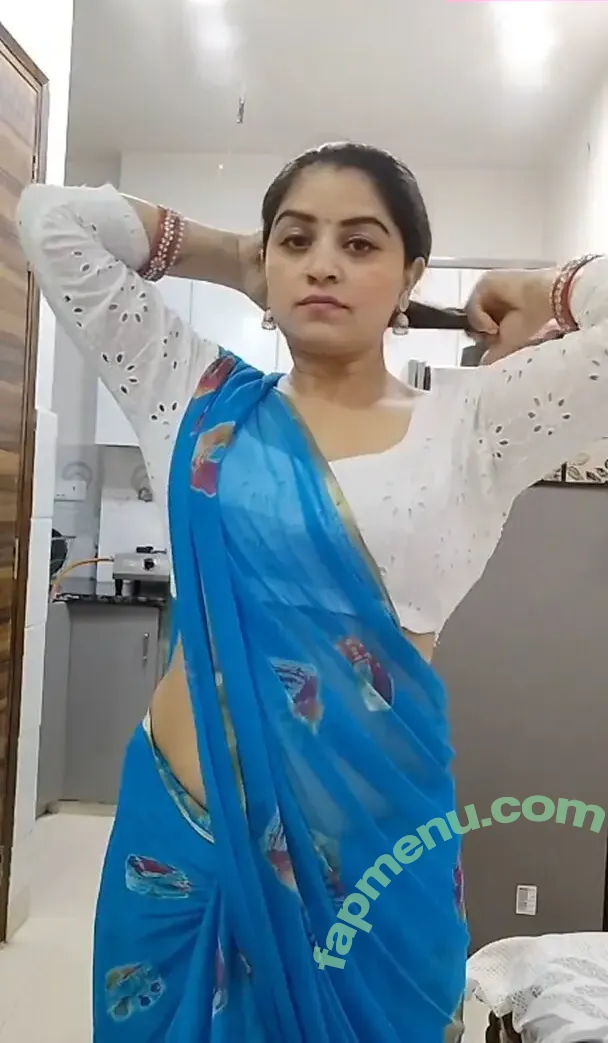 Vandana Pathak nude photo #0419 (me_mrs_vandana)