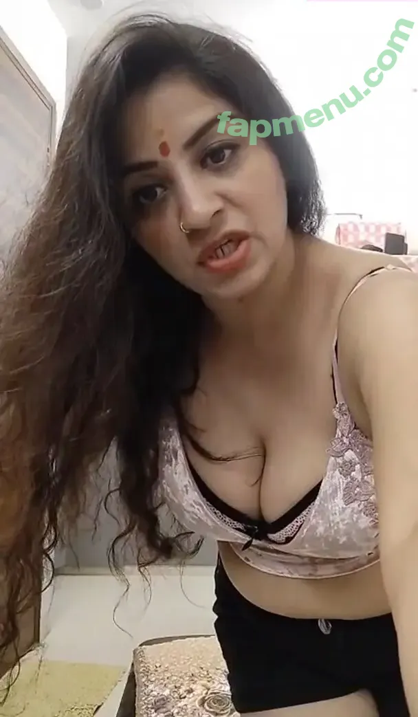 Vandana Pathak nude photo #0428 (me_mrs_vandana)