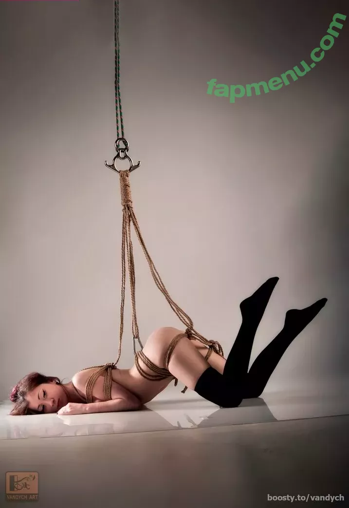 Vandych nude photo #0490 (Alina Latypova / alex_vandych / larissalatypova17)