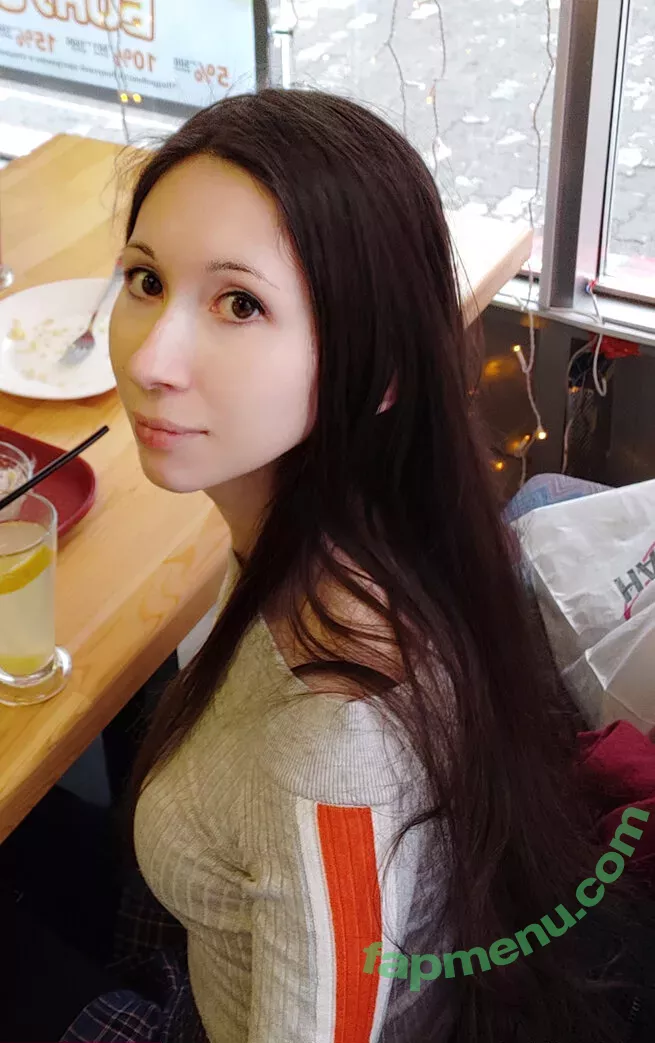 Vandych nude photo #0587 (Alina Latypova / alex_vandych / larissalatypova17)