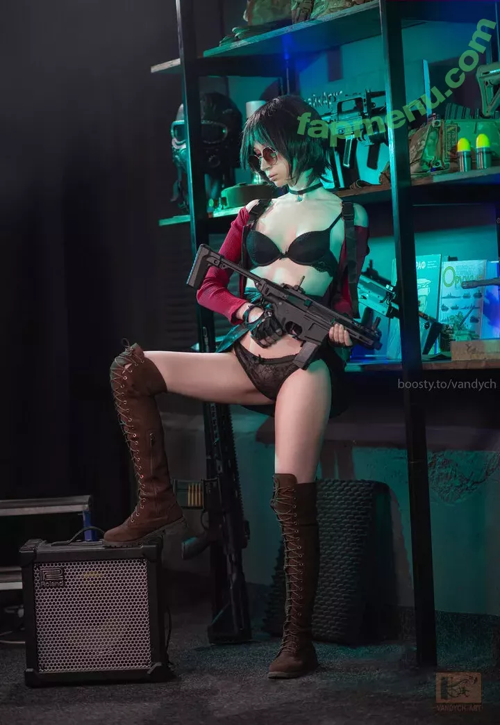 Vandych nude photo #0604 (Alina Latypova / alex_vandych / larissalatypova17)