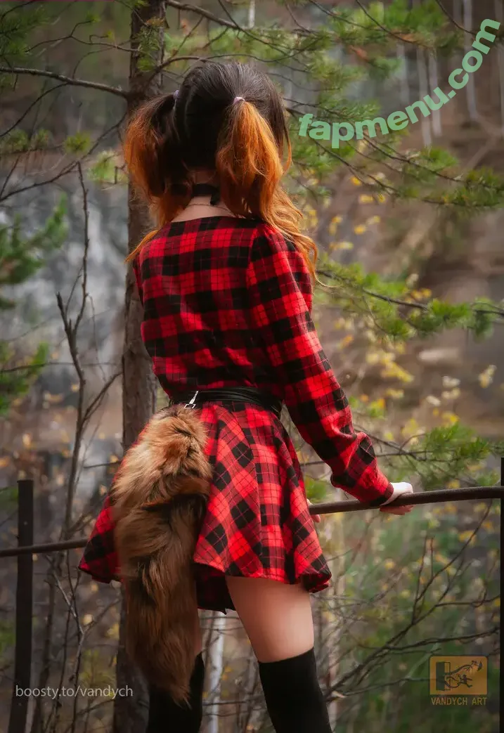 Vandych nude photo #1265 (Alina Latypova / alex_vandych / larissalatypova17)