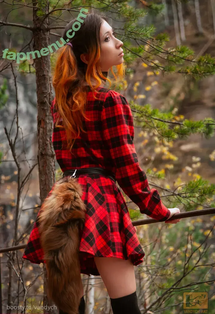 Vandych nude photo #1267 (Alina Latypova / alex_vandych / larissalatypova17)