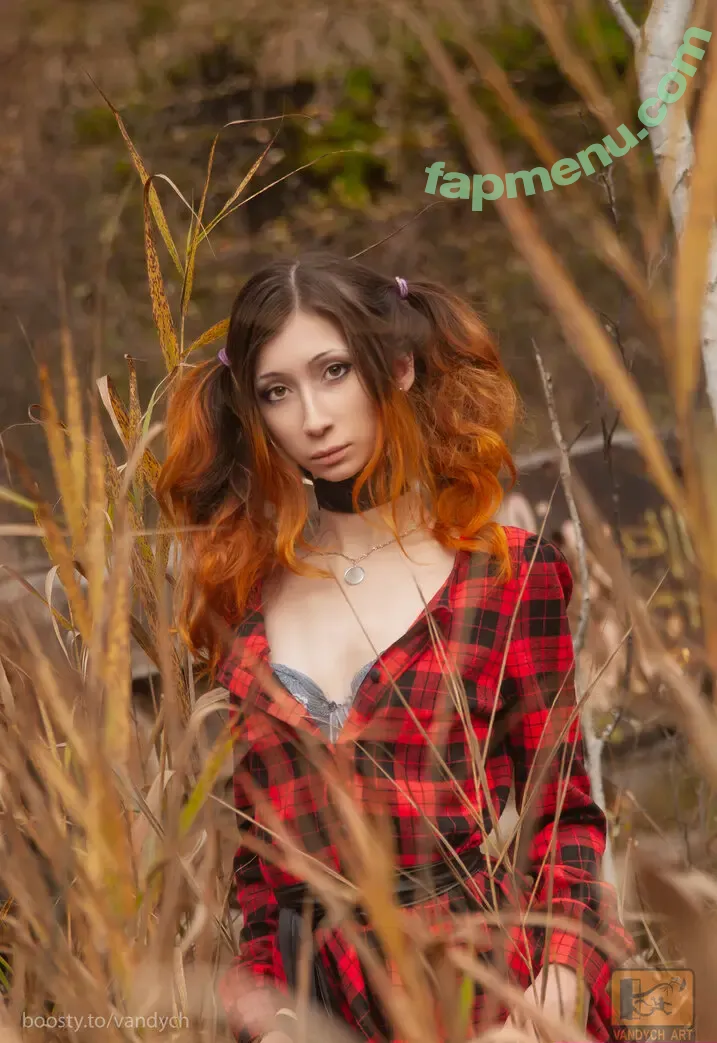 Vandych nude photo #1283 (Alina Latypova / alex_vandych / larissalatypova17)