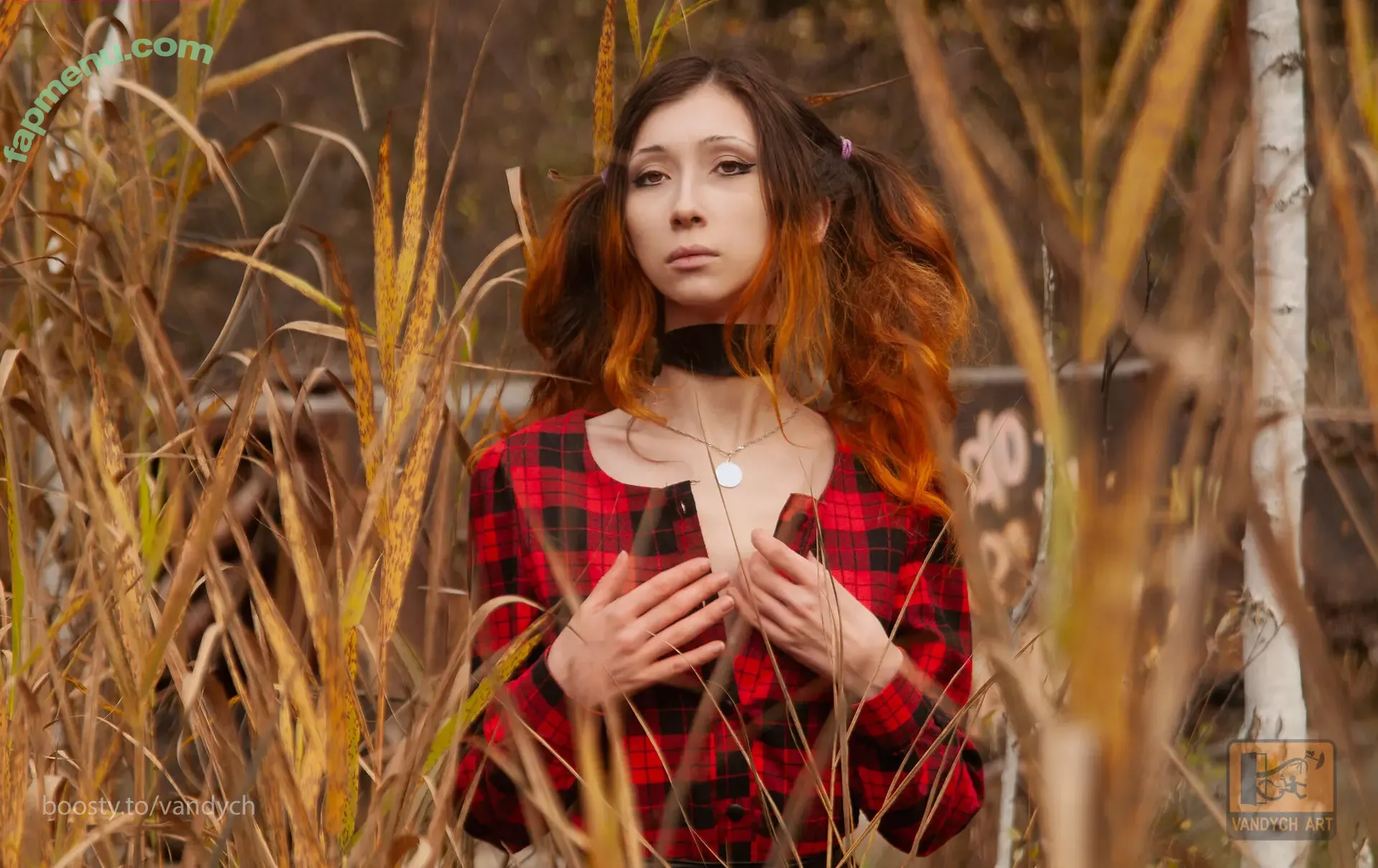 Vandych nude photo #1284 (Alina Latypova / alex_vandych / larissalatypova17)