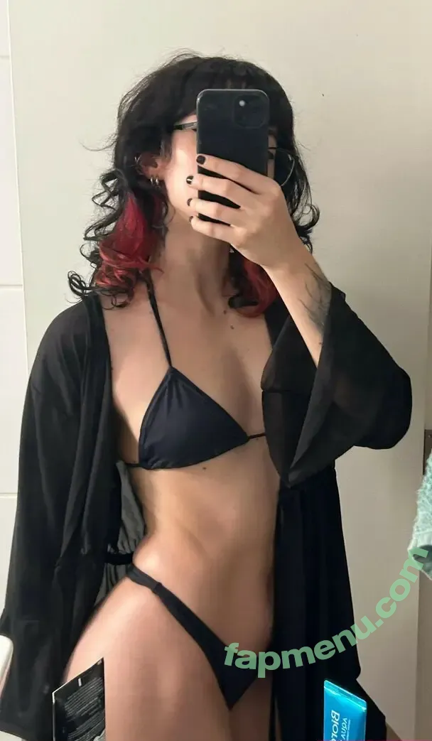 Vaneeeer_ nude photo #0145 (vanee18)