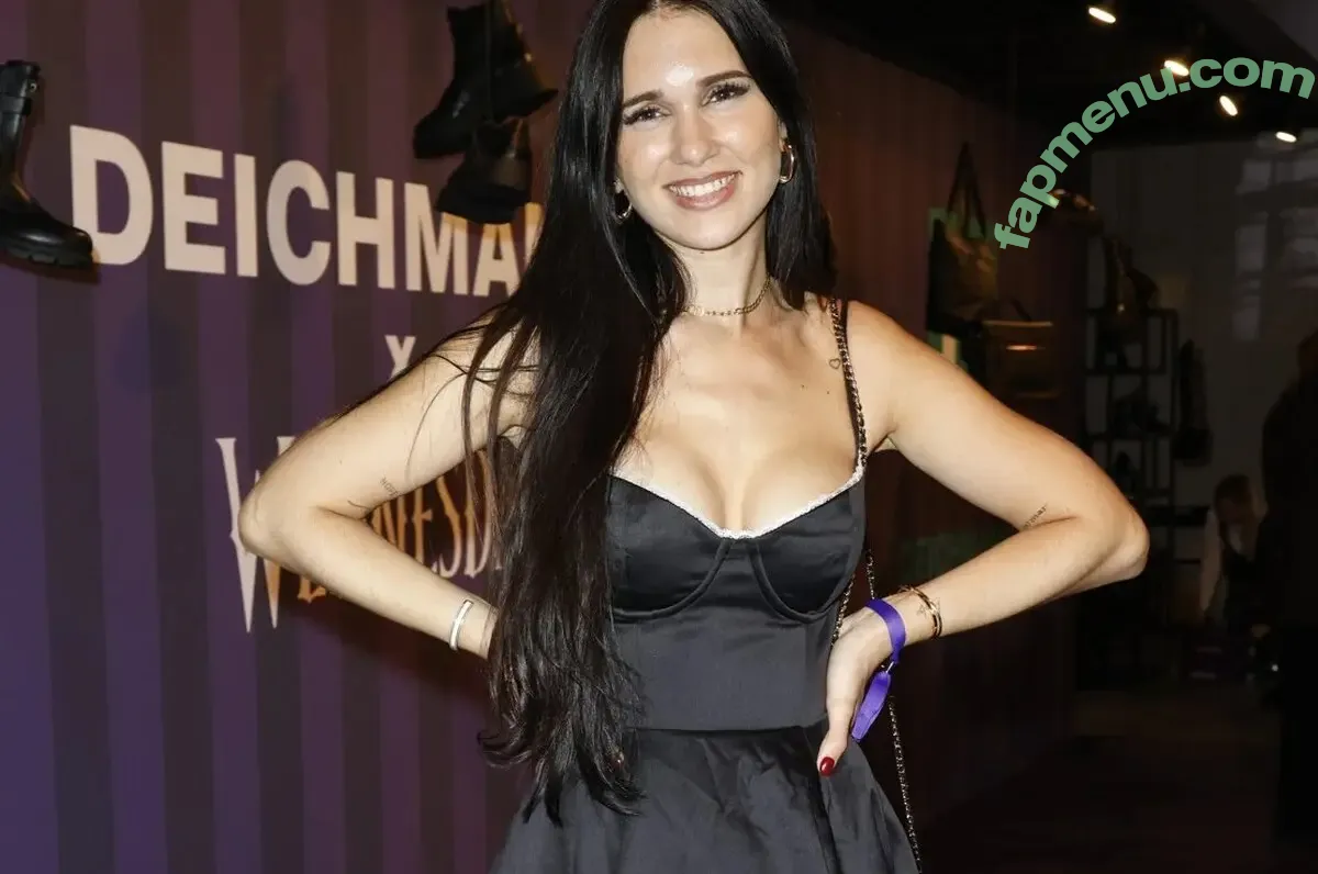 Vanessa Borck nude photo #0001 (Vanessa Borck)