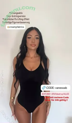 Vanessa Brahimi / itsneessa_ / itsnessa_ nude photo #0079