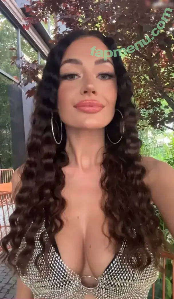 Vanessa Brahimi nude photo #0050 (Vanessa Brahimi)