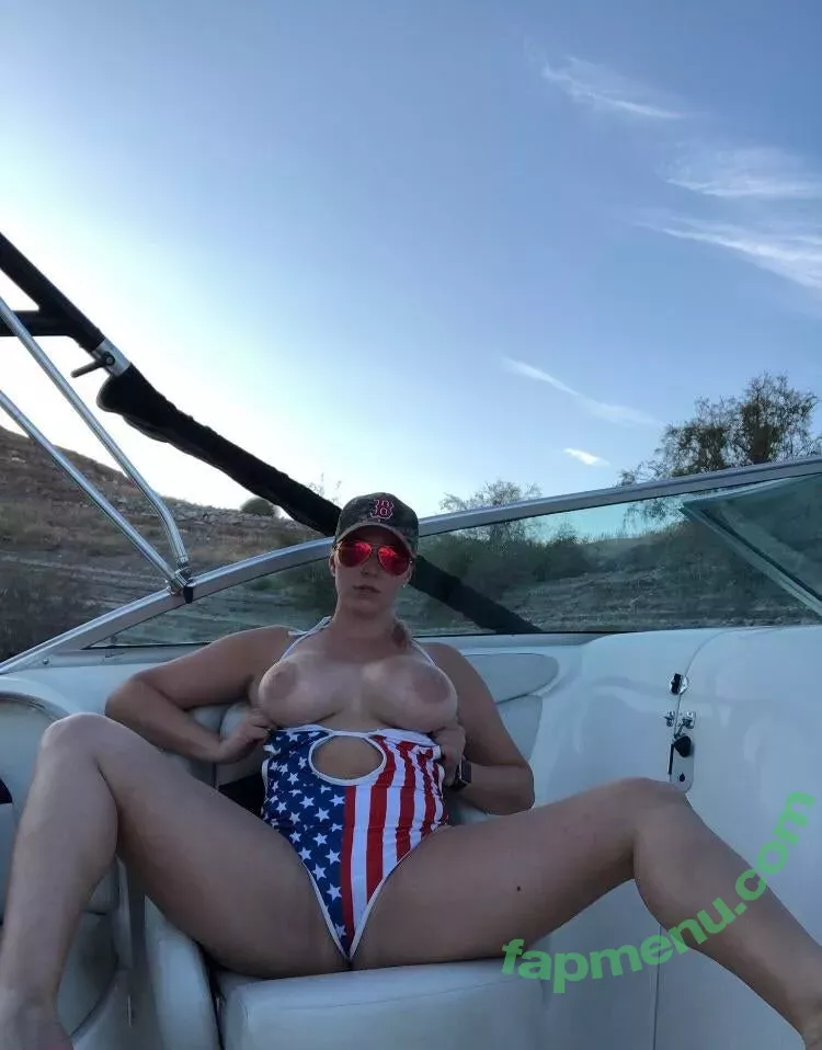 Vanessa Cage nude photo #0006 (missvanessacage / vanessacageog)