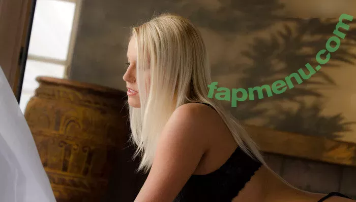 Vanessa Cage nude photo #0440 (missvanessacage / vanessacageog)