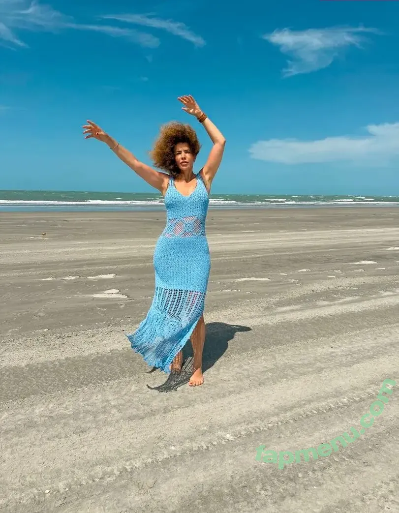 Vanessa Da Mata nude photo #0152 (vanessadamata)