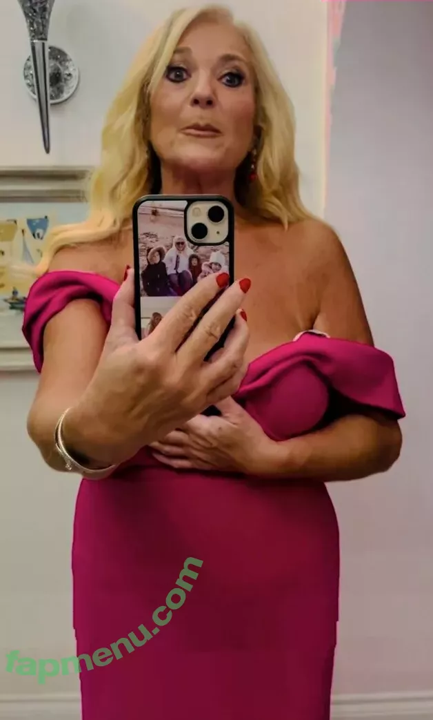 Vanessa Feltz nude photo #0013 (vanessafeltzofficial)