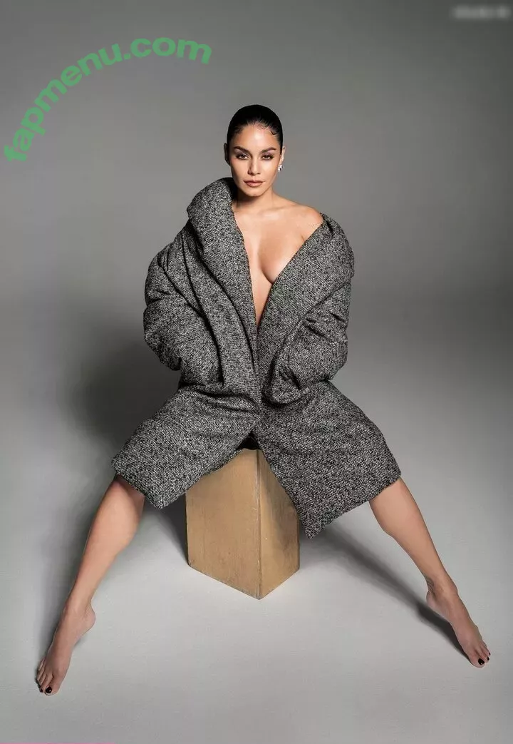 Vanessa Hudgens nude photo #0642 (VanessaHudgens)