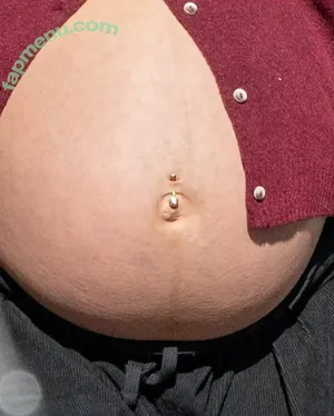 Vanessa Hudgens / VanessaHudgens nude photo #1091