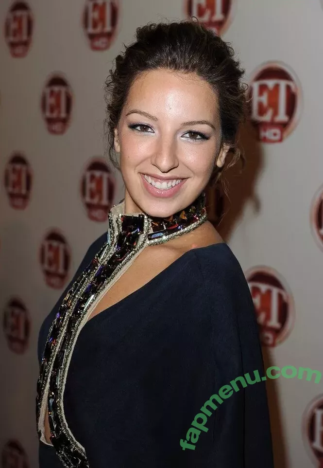 Vanessa Lengies nude photo #0036 (littlelengies)