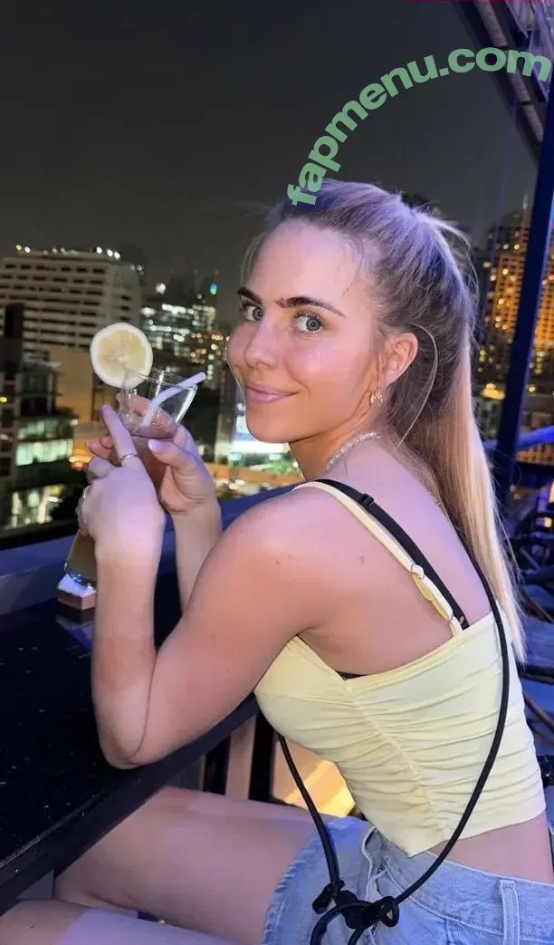 Vanessa Liebe nude photo #0355 (Vanessa.Liiebe / vanessa_liebe / vanessa_liebe__)