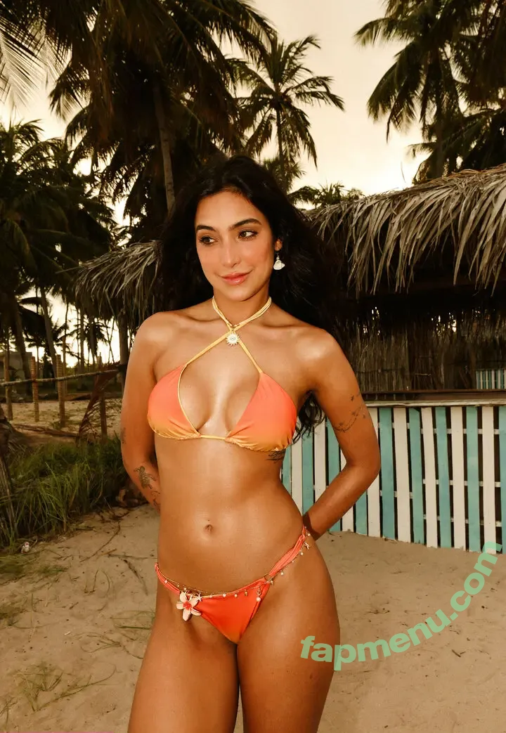 Vanessa Lopes nude photo #0330 (u140265647 / vanessalopesr_)