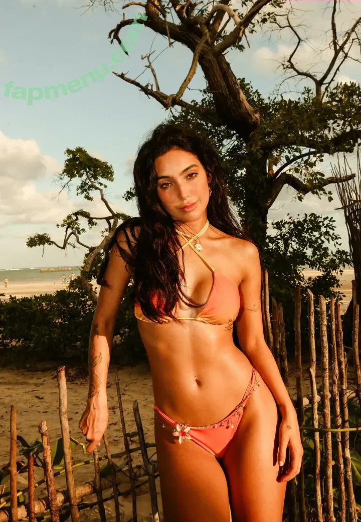 Vanessa Lopes nude photo #0404 (u140265647 / vanessalopesr_)