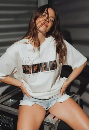 Vanessa Mai / missvenessamai / vanessa.mai / vanessamai nude photo #0084