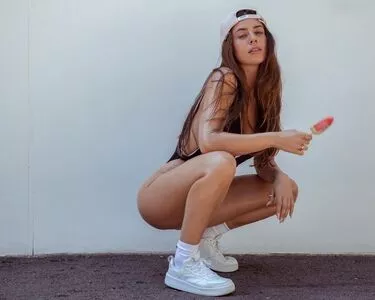 Vanessa Mai / missvenessamai / vanessa.mai / vanessamai nude photo #0197