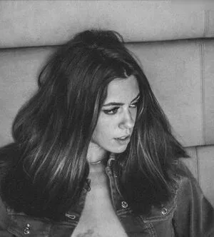 Vanessa Mai / missvenessamai / vanessa.mai / vanessamai nude photo #0245