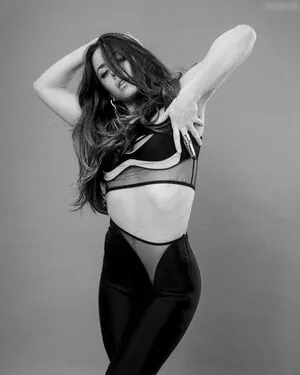 Vanessa Mai / missvenessamai / vanessa.mai / vanessamai nude photo #0385