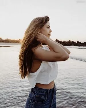 Vanessa Mai / missvenessamai / vanessa.mai / vanessamai nude photo #0395