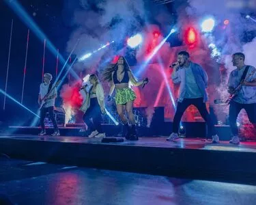 Vanessa Mai / missvenessamai / vanessa.mai / vanessamai nude photo #0399