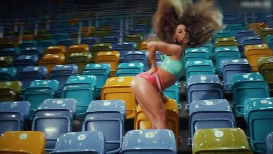 Vanessa Mai / missvenessamai / vanessa.mai / vanessamai nude photo #0455