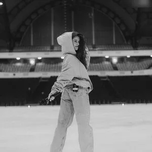 Vanessa Mai / missvenessamai / vanessa.mai / vanessamai nude photo #0624