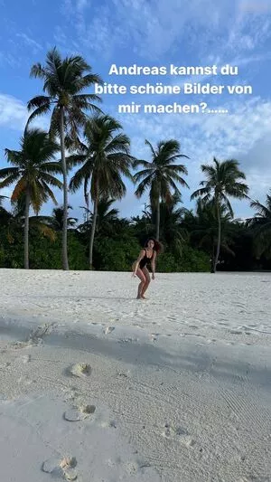 Vanessa Mai / missvenessamai / vanessa.mai / vanessamai nude photo #0706