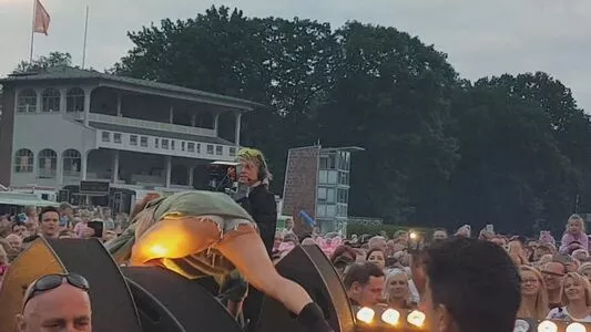 Vanessa Mai / missvenessamai / vanessa.mai / vanessamai nude photo #0745