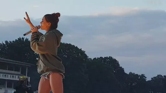 Vanessa Mai / missvenessamai / vanessa.mai / vanessamai nude photo #0748