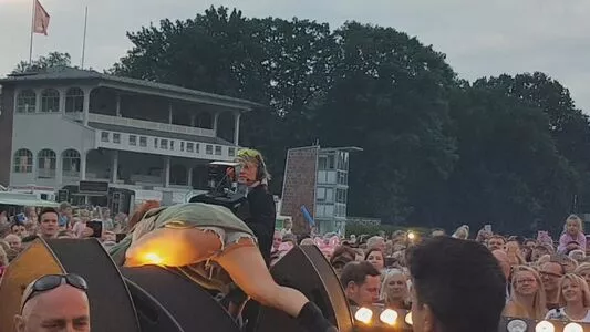 Vanessa Mai / missvenessamai / vanessa.mai / vanessamai nude photo #0751