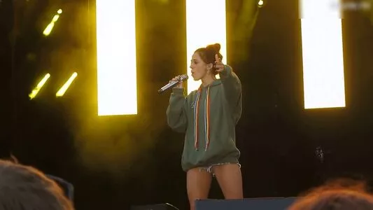 Vanessa Mai / missvenessamai / vanessa.mai / vanessamai nude photo #0756