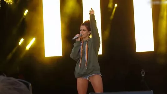 Vanessa Mai / missvenessamai / vanessa.mai / vanessamai nude photo #0758