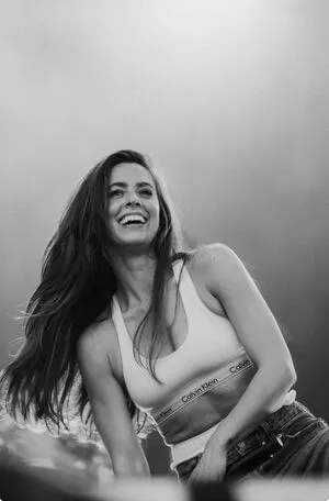 Vanessa Mai / missvenessamai / vanessa.mai / vanessamai nude photo #0816