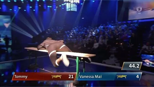 Vanessa Mai / missvenessamai / vanessa.mai / vanessamai nude photo #0865