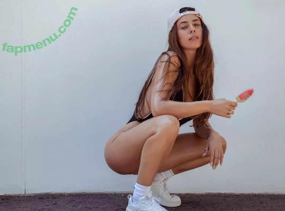 Vanessa Mai nude photo #0197 (missvenessamai / vanessa.mai / vanessamai)