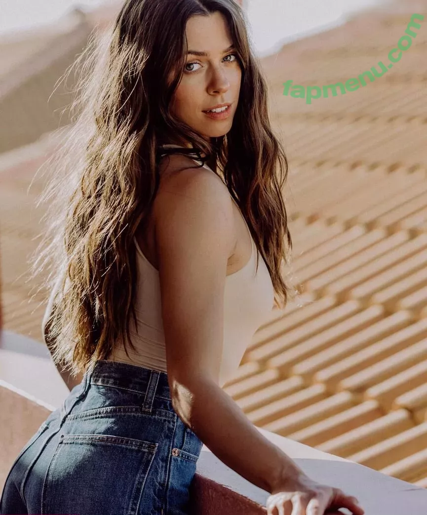 Vanessa Mai nude photo #0398 (missvenessamai / vanessa.mai / vanessamai)